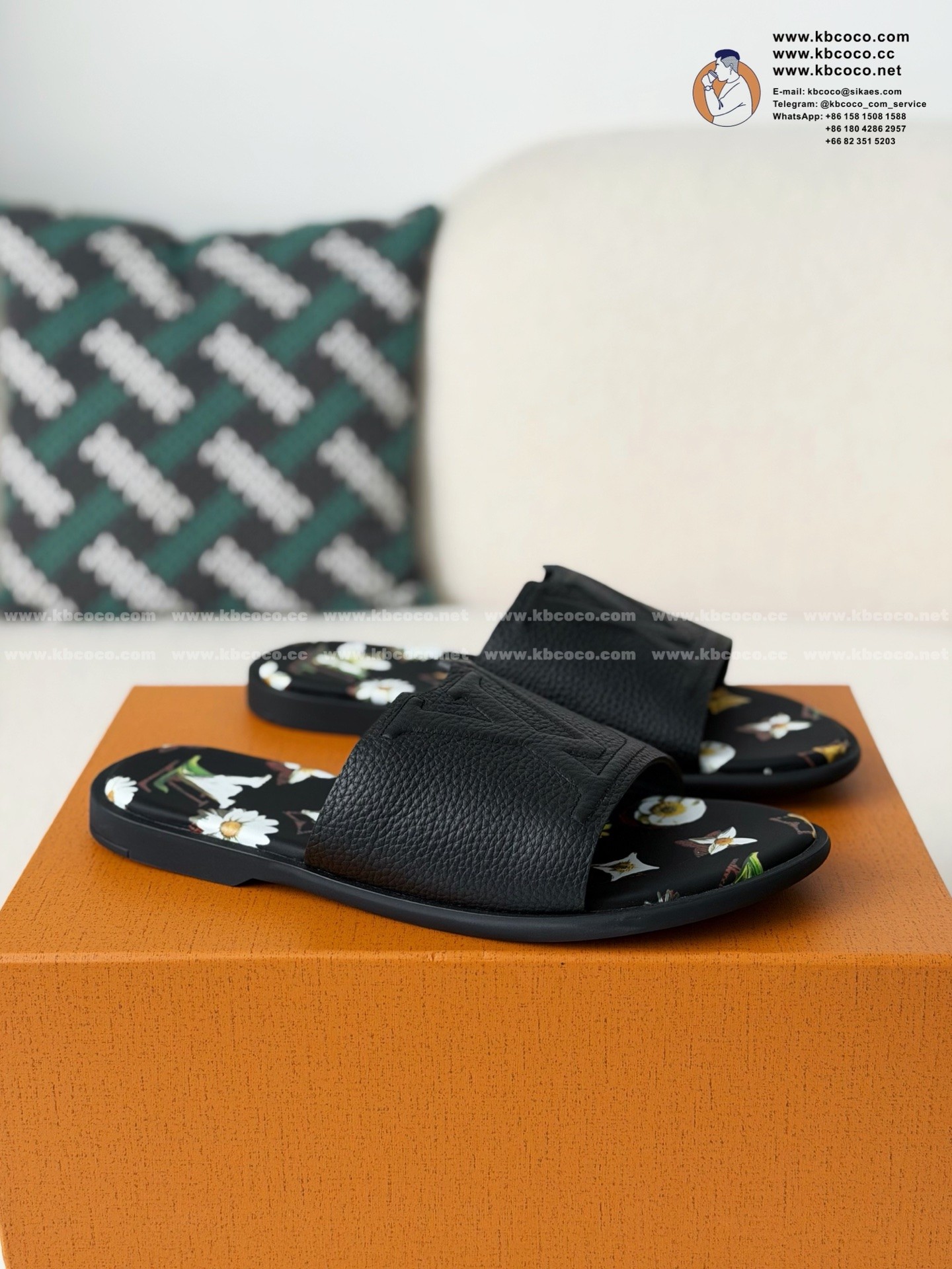 「#7787」LOUIS VUITTON PORTOFINO SLIPPERS